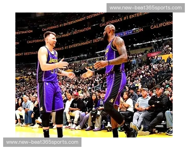 湖人vs国王：巅峰对决，谁能问鼎紫金王朝？